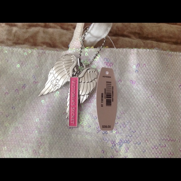 ❌SOLD❌Rare Victoria Secret Bag - Picture 2 of 3
