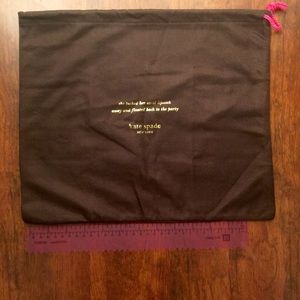 Small Kate Spade dust bag.