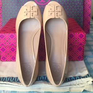 🚫SOLD🚫TORY BURCH LOWELL PEEP-TOE WEDGE