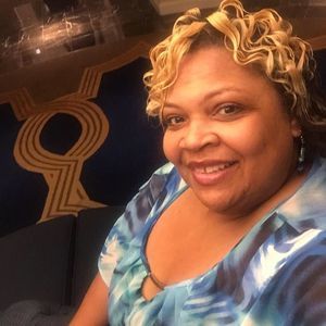 Meet your Posher, Karin