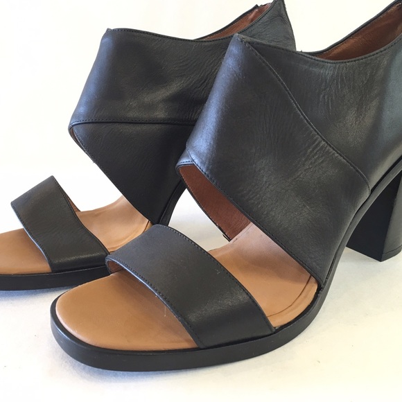 Modern Vintage heels