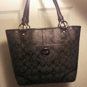 Barely used Coach Bag