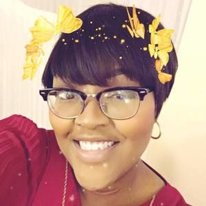 Meet your Posher, Alicia