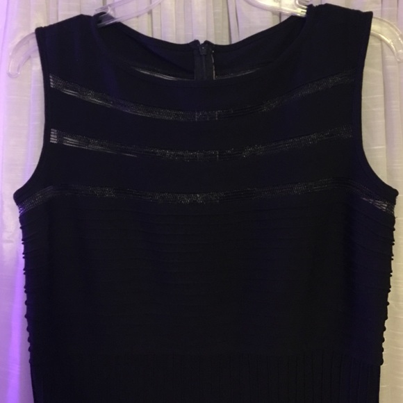Cache medium black dress - Picture 3 of 4