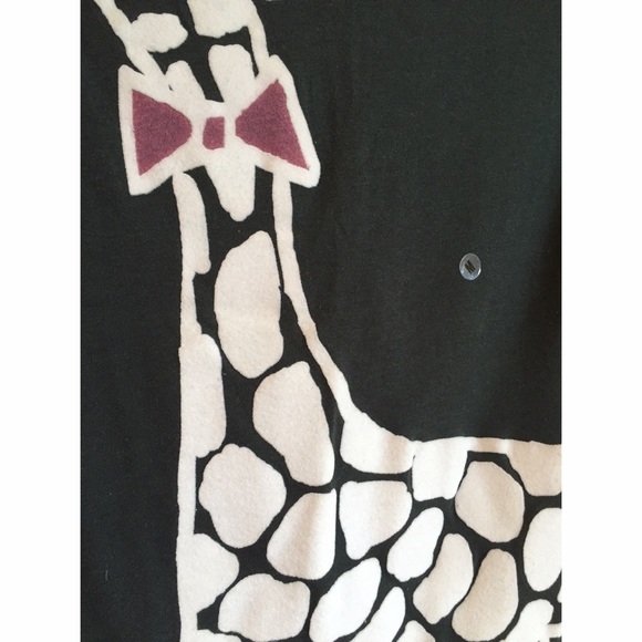 NWT Delias Giraffe Tee - Picture 3 of 4