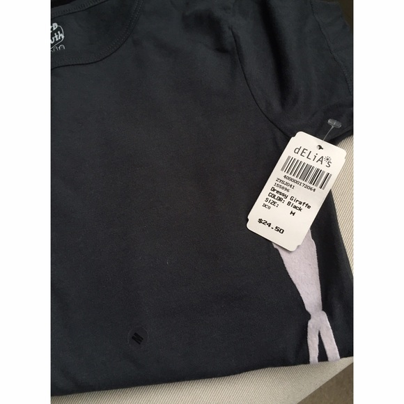 NWT Delias Giraffe Tee - Picture 4 of 4