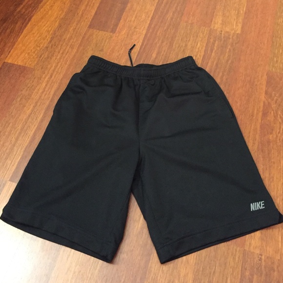 Nike Training mens mesh shorts