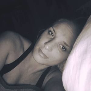 Meet your Posher, Elyse