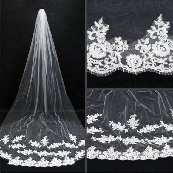 Beautiful lace veil 💕 - Picture 2 of 7