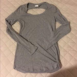 🎀PINK Open Back Long Sleeve Tee🎀