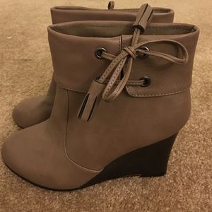 High heel booties