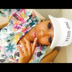 Meet your Posher, Jahnae