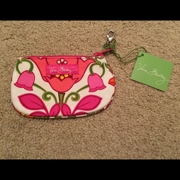 NWT. Vera Bradley zip ID case