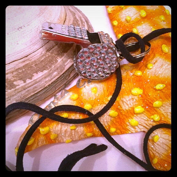 💕💕Rhinestone Bling Whistle Necklace💕💕