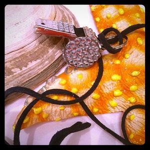💕💕Rhinestone Bling Whistle Necklace💕💕