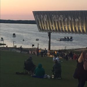 Meet your Posher, Anna maria