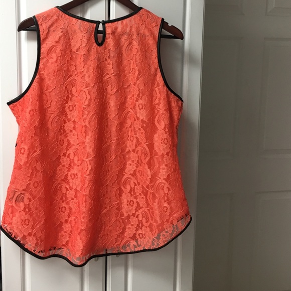 Faux Leather-Lined Blouse w/Lace Overlay❤️ - Picture 2 of 4