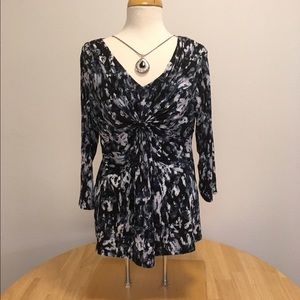 Style & Co XL Top, Black and White Sexy Top!