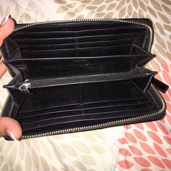 Coach Wallet - Picture 2 of 3