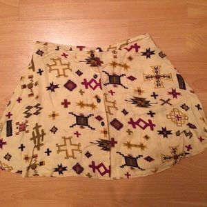 Patterned tan skirt