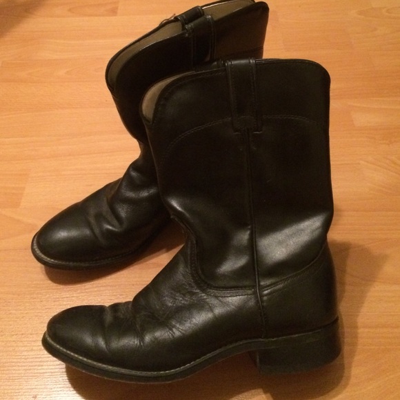 Black boots