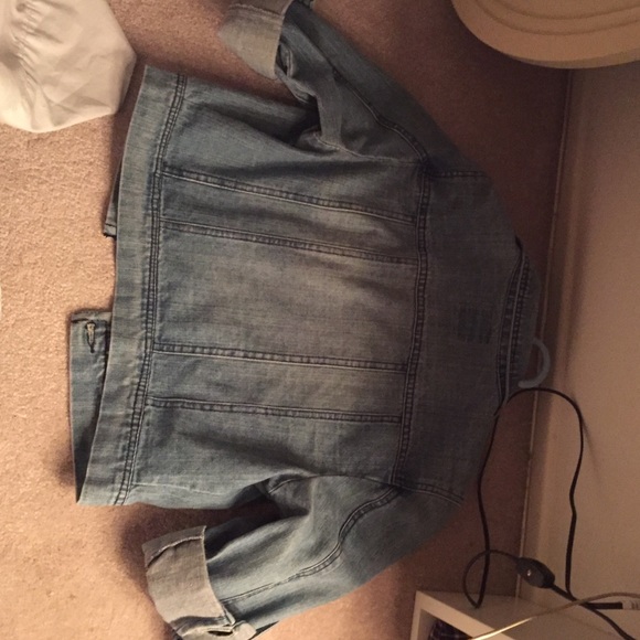 Jean jacket - Picture 3 of 3