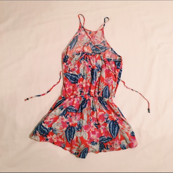 American Eagle Outfitters Floral Romper - Picture 2 of 2