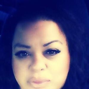 Meet your Posher, Angelique