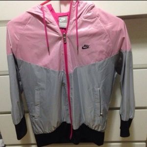 Nike windbreaker