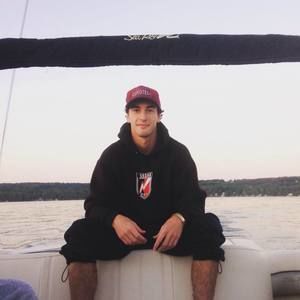 Meet your Posher, Connor