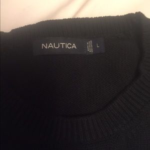 Black nautica sweater!