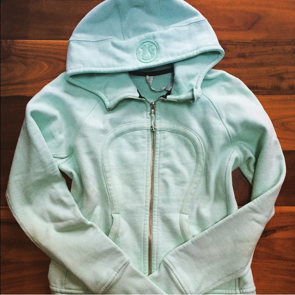 Lululemon mint green scooba hoodie