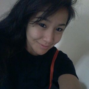 Meet your Posher, Cassandra