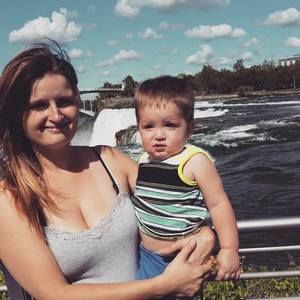 Meet your Posher, Lacey