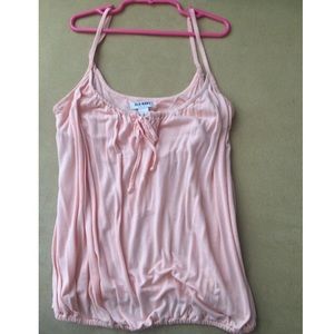 Small light pink tanktop