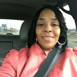 Meet your Posher, Krystal