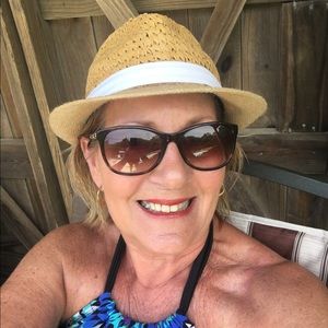 Meet your Posher, Sue