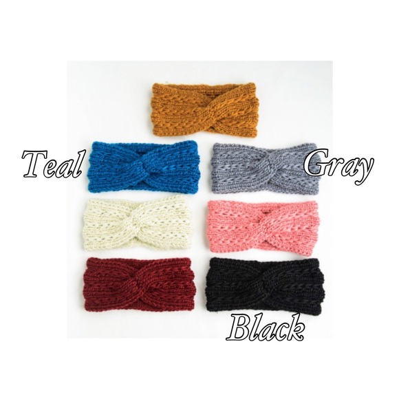 ❗️CLEARANCE ❗️Twisted Knitted Headband - Picture 4 of 4