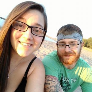 Meet your Posher, Leahia