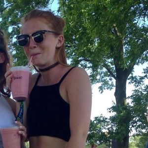 Meet your Posher, Brooke