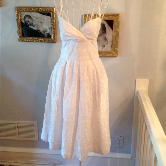 EUC Lilly Pulitzer eyelet dress