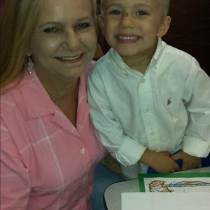 Meet your Posher, Debbie