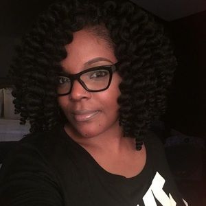 Meet your Posher, Erica