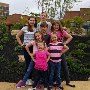 Meet your Posher, Kacy