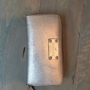 Kate spade rose gold zip wallet