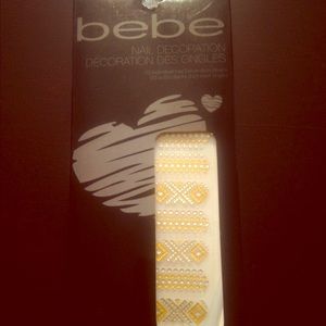 Bebe nail art