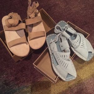 New in box 2 pair of free people sandals size 7