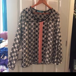 black and white long sleeve