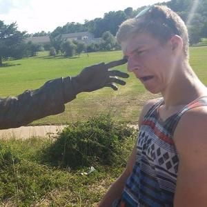 Meet your Posher, Brian