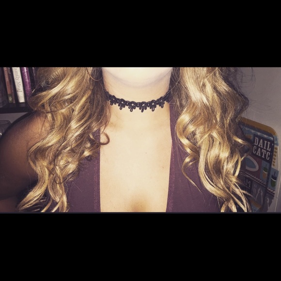 Jewelry - Girls night out choker